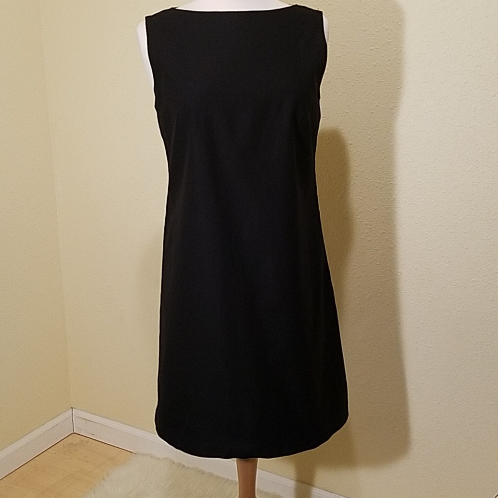Elie Tahari Black Sheath Dress